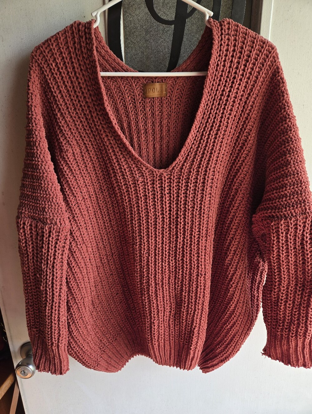 POL V-Neck Rust Red Chunky Knit Sweater - EUC